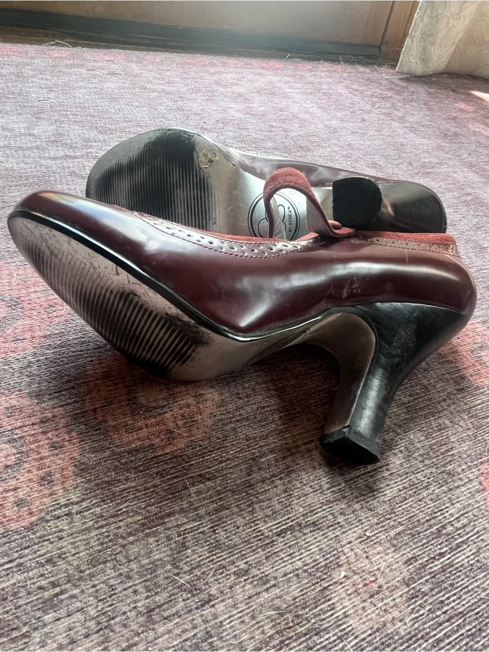 Jessica Simpson Women's Burgundy Mary Jane Heels